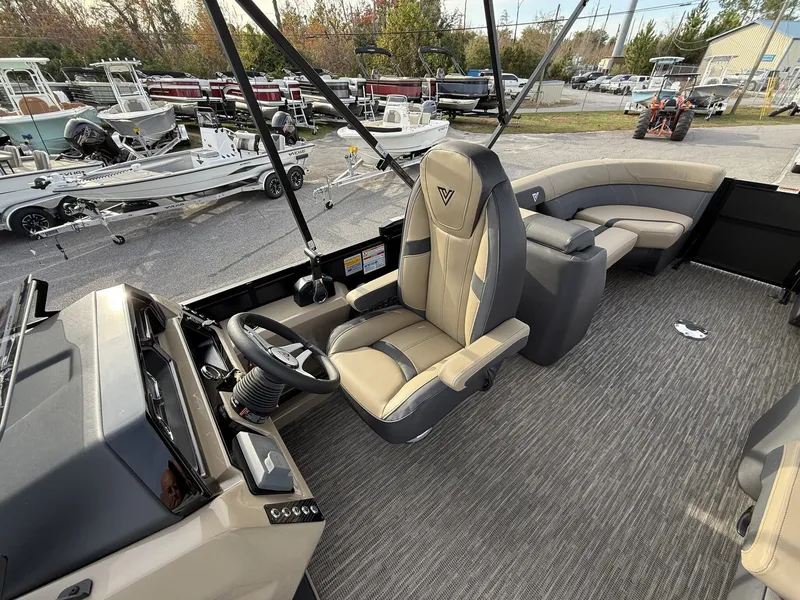 Slide: The Image of Viaggio Lago X 24 U 2026 - 9