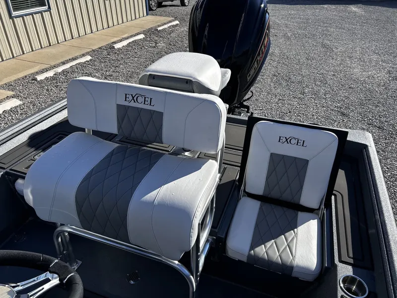 Slide: The Image of Excel 220 Bay Pro Elite 2026 - 9