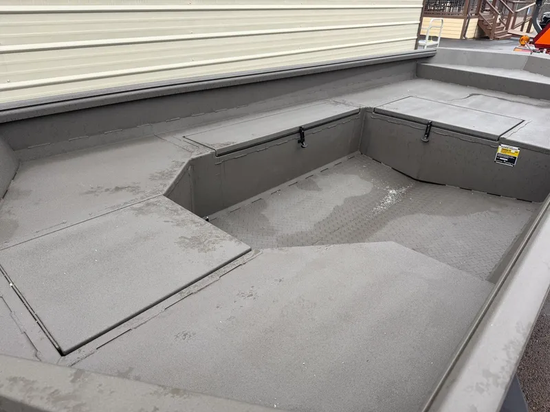 Slide: The Image of Reaper Boats 656 STEP TRANSOM 2026 - 5