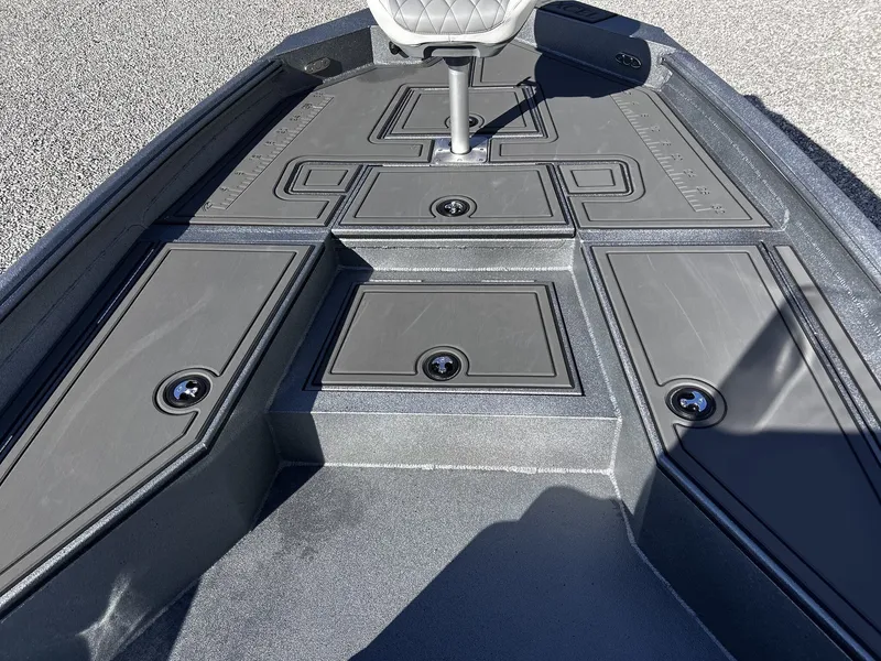 Slide: The Image of Excel 220 Bay Pro Elite 2026 - 12