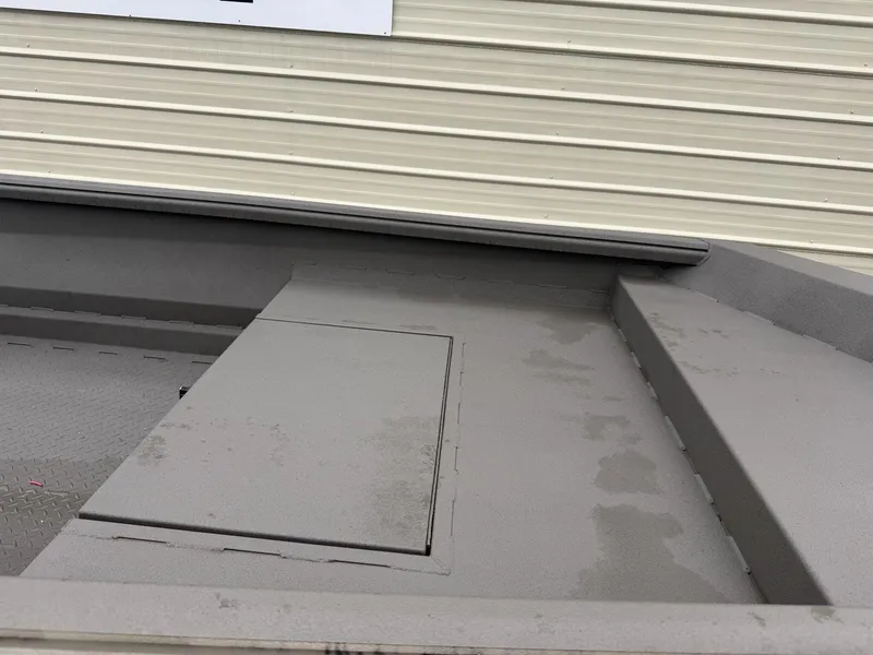 Slide: The Image of Reaper Boats 553 STEP TRANSOM 2026 - 3