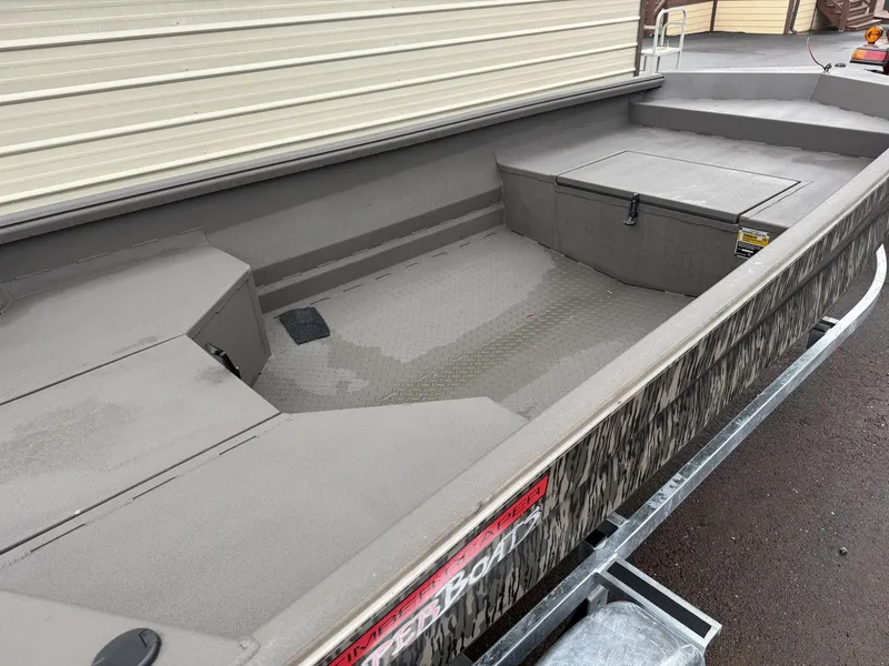 Slide: The Image of Reaper Boats 553 STEP TRANSOM 2026 - 4