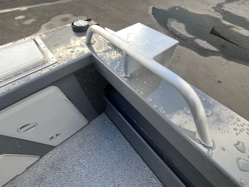 Slide: The Image of RH 22 Coastal Hardtop 2026 - 27