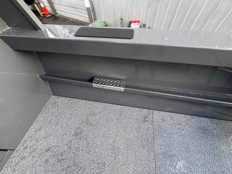 Slide: The Image of RH 22 Coastal Hardtop 2026 - 28