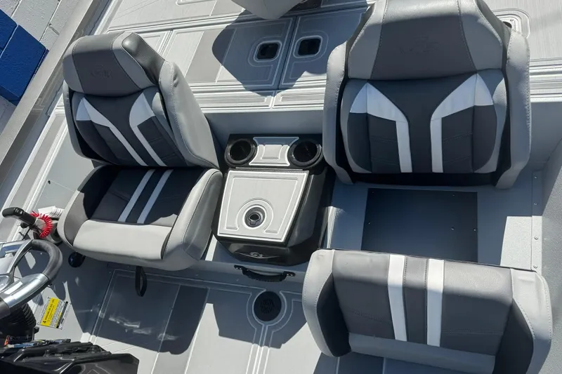 Slide: The Image of 2026 G3 Sportsman 1810 SE boat interior with gray and black seating. - 13