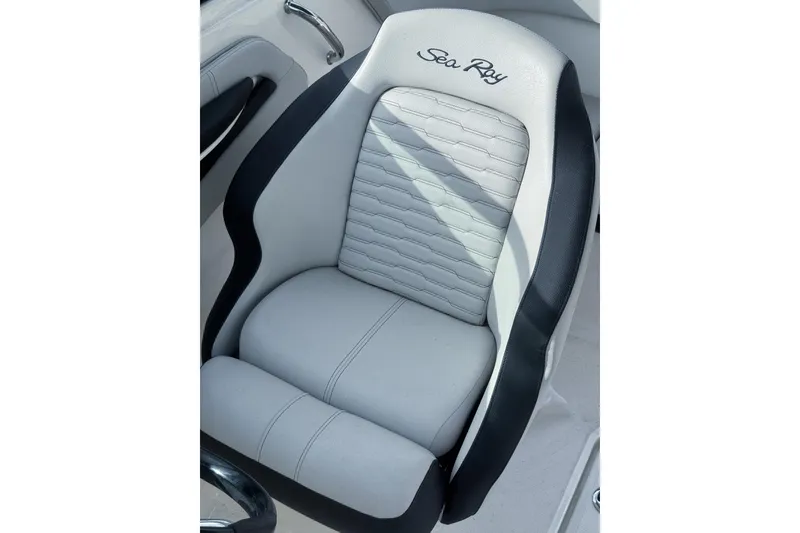 Slide: The Image of 2021 Sea Ray SPX 190 Outboard boat seat with stylish design and logo. - 7