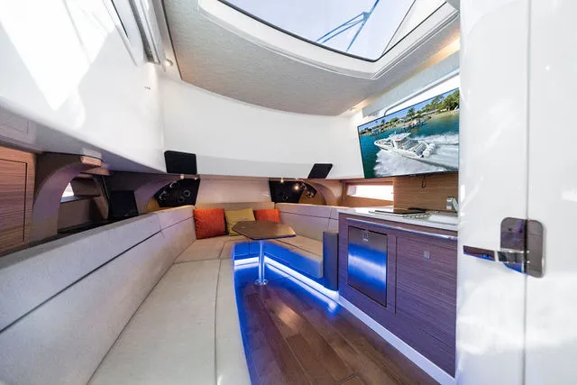 Slide: The Image of Boston Whaler 420 Outrage 2019 - 52
