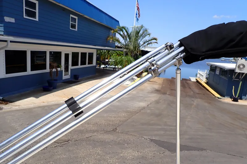 Slide: The Image of NauticStar 223 DC 2021 - 59