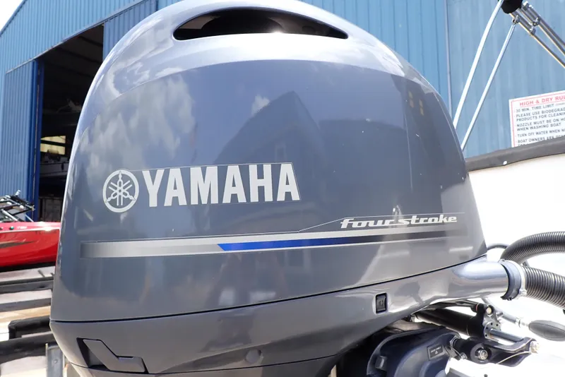 Slide: The Image of NauticStar 223 DC 2021 - 65