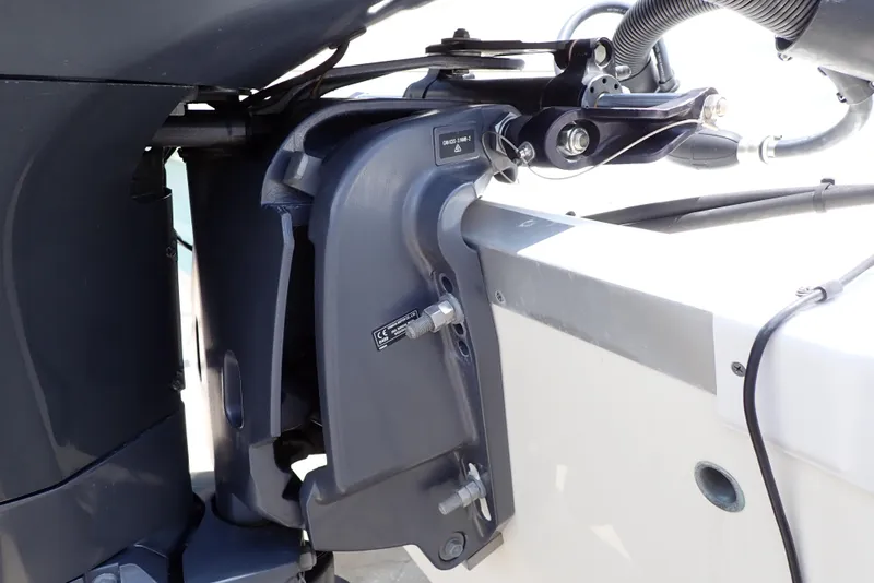 Slide: The Image of NauticStar 223 DC 2021 - 67