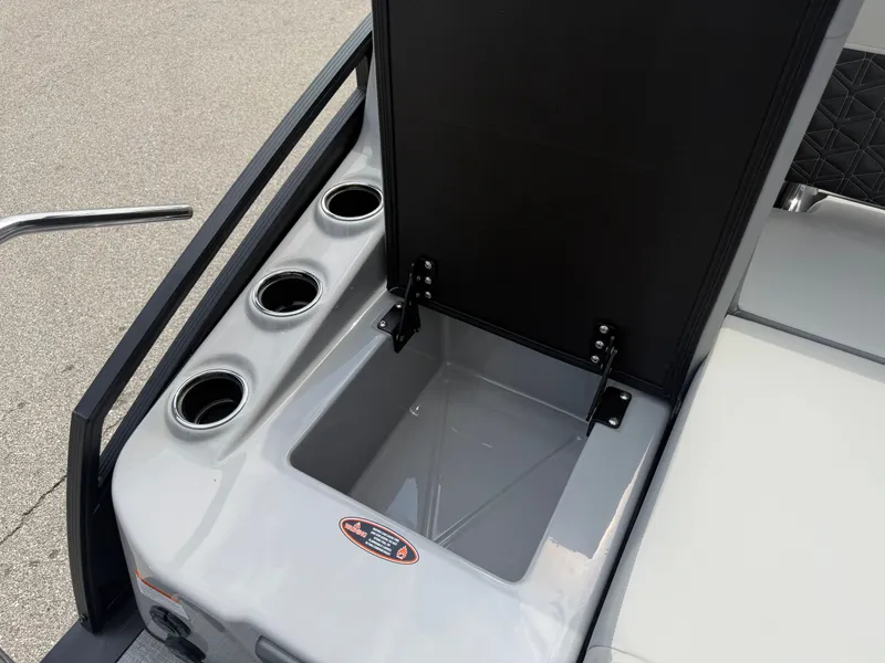 Slide: The Image of Harris Solstice DC 250 2026 with integrated storage and cup holders. - 25