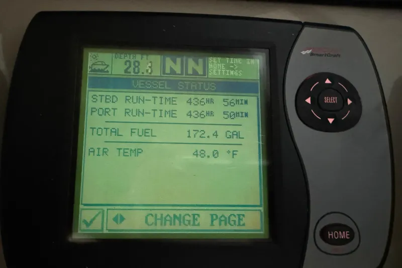 Slide: The Image of SmartCraft display on 2006 Sea Ray 40 Sundancer showing vessel status and fuel data. - 24