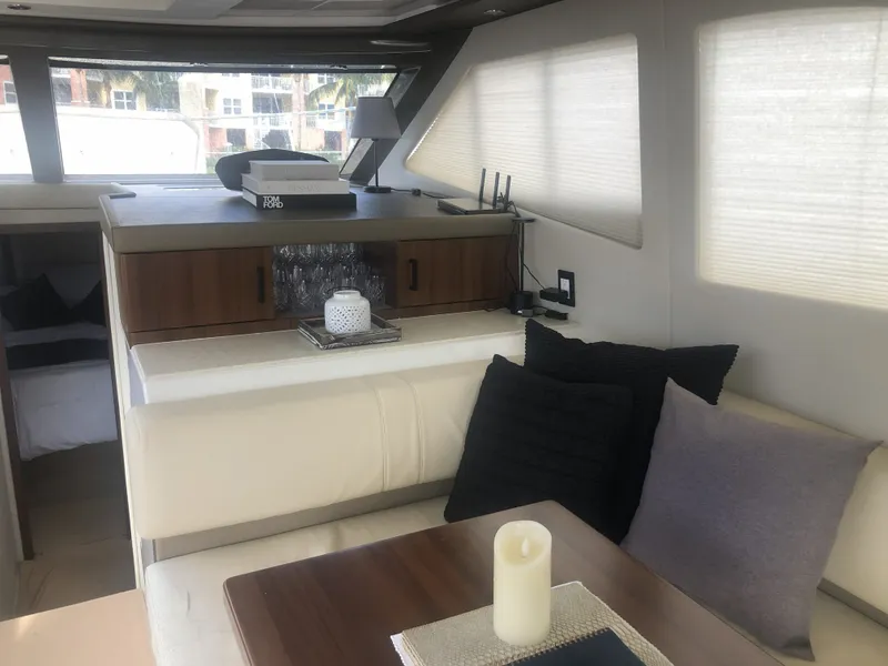 Slide: The Image of Carver C40 2014 - 31