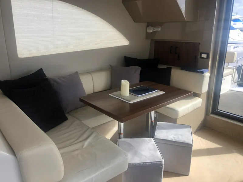 Slide: The Image of Carver Yachts C40 2014 - 25