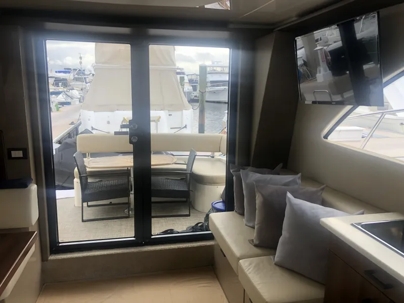 Slide: The Image of Carver Yachts C40 2014 - 30