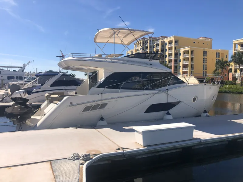 Slide: The Image of Carver Yachts C40 2014 - 35