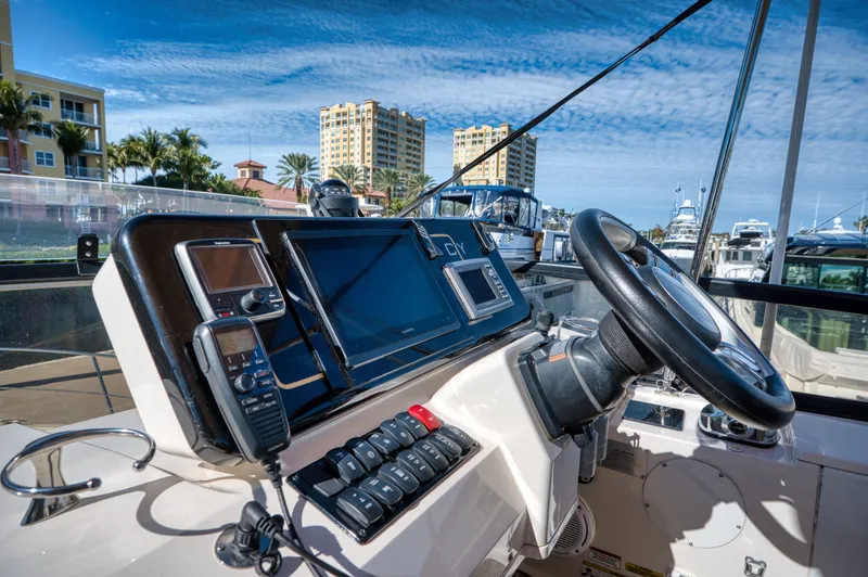 Slide: The Image of Carver Yachts C40 2014 - 44