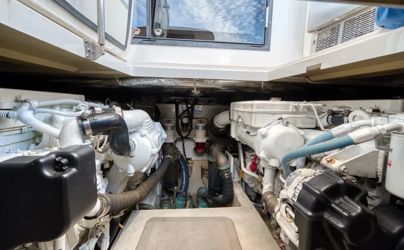 Slide: The Image of Carver Yachts C40 2014 - 48