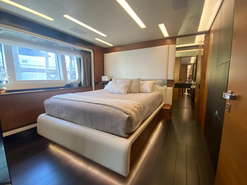 Slide: The Image of Luxurious bedroom interior of 2014 Azimut 100 Grande yacht with modern design. - 26