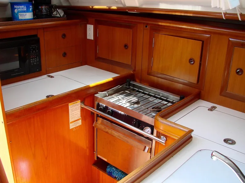 Slide: The Image of Interior of a 2001 Beneteau 331 yacht cabin. - 22