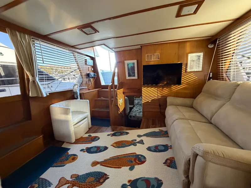 Slide: The Image of Angel Twin Trawler 43 Sundeck 1988 - 14