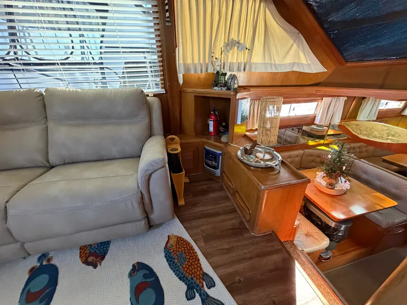 Slide: The Image of Angel Twin Trawler 43 Sundeck 1988 - 20