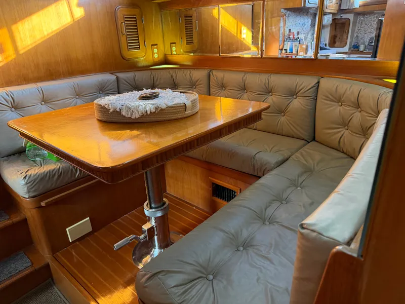 Slide: The Image of Angel Twin Trawler 43 Sundeck 1988 - 23