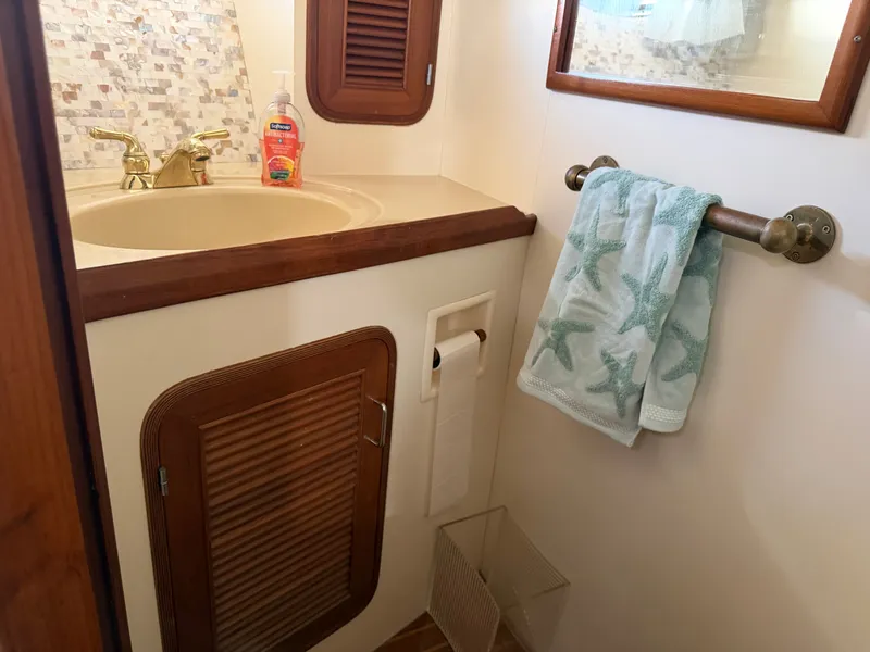 Slide: The Image of Angel Twin Trawler 43 Sundeck 1988 - 29