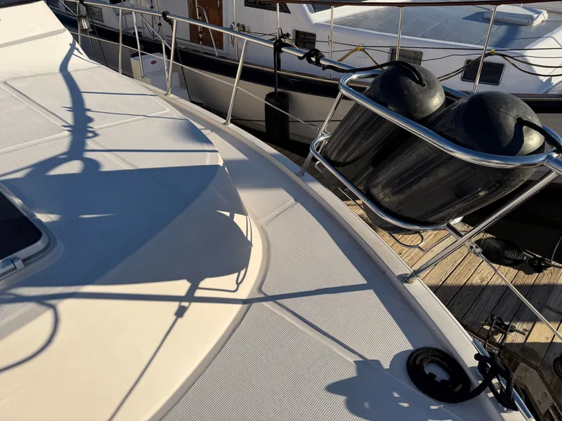 Slide: The Image of Angel Twin Trawler 43 Sundeck 1988 - 57