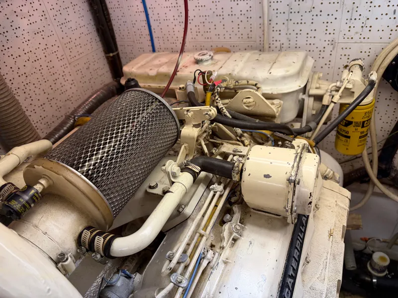 Slide: The Image of Angel Twin Trawler 43 Sundeck 1988 - 64