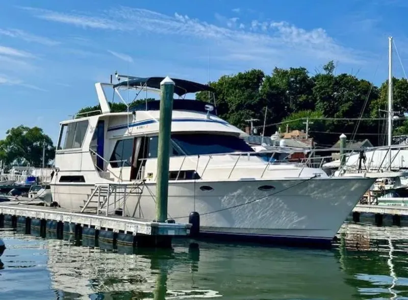 Slide: The Image of Angel Twin Trawler 43 Sundeck 1988 - 75