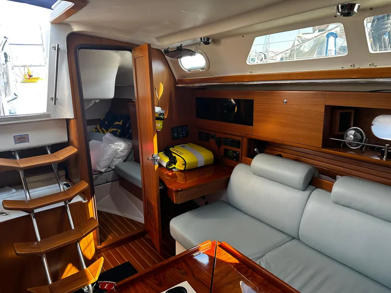Slide: The Image of Interior of a 2017 Catalina 385 yacht with modern amenities. - 10