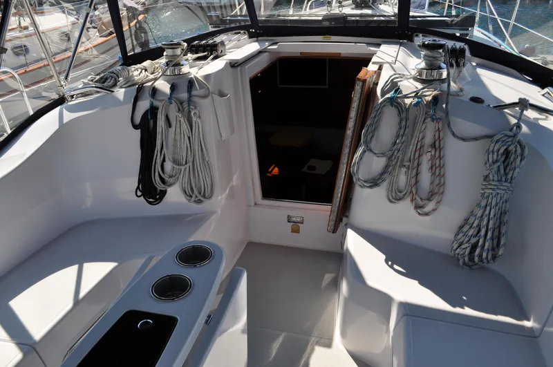 Slide: The Image of Interior of a 2017 Catalina 385 yacht with ropes and cockpit. - 5