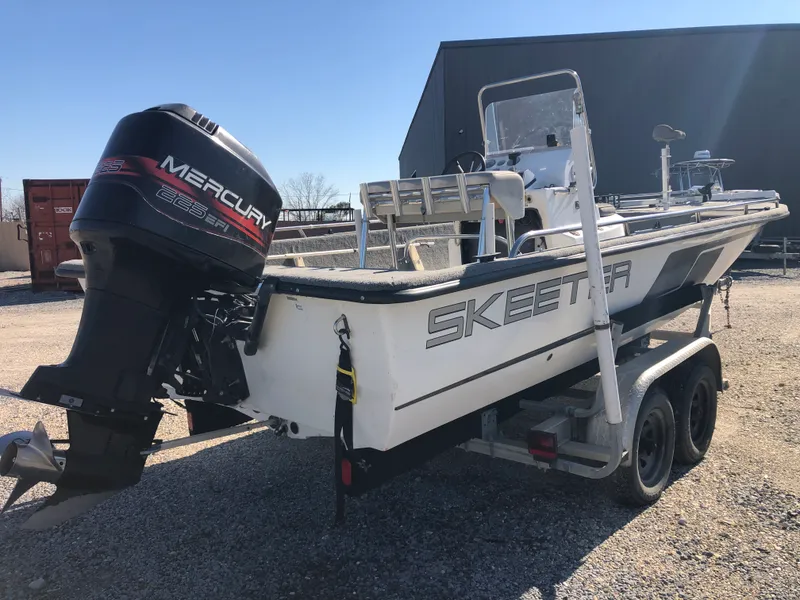 Slide: The Image of Skeeter ZX22 Bay 1996 - 10