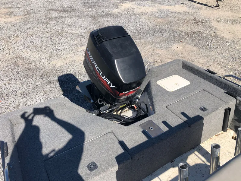 Slide: The Image of Skeeter ZX22 Bay 1996 - 12