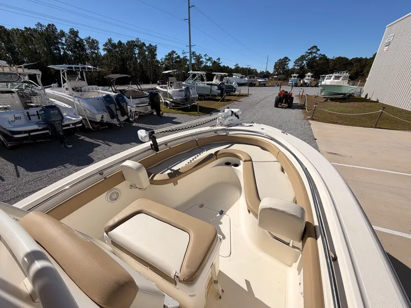 Slide: The Image of Pioneer 222 Sportfish 2019 - 20