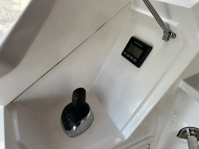 Slide: The Image of 2023 Belize 54 Daybridge - Image 10 - 10