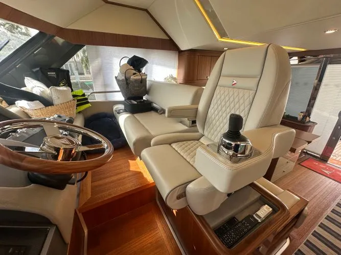 Slide: The Image of 2023 Belize 54 Daybridge - Image 15 - 15