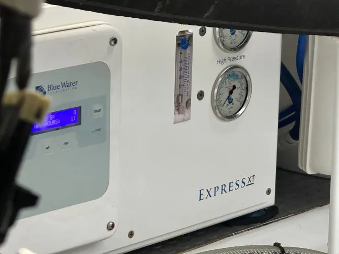 Slide: The Image of 2023 Belize 54 Daybridge - Image 35 - 35