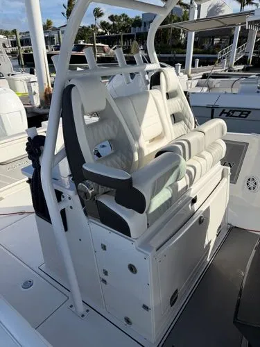 Slide: The Image of 2023 Blackfin 332 Cc - Image 4 - 4