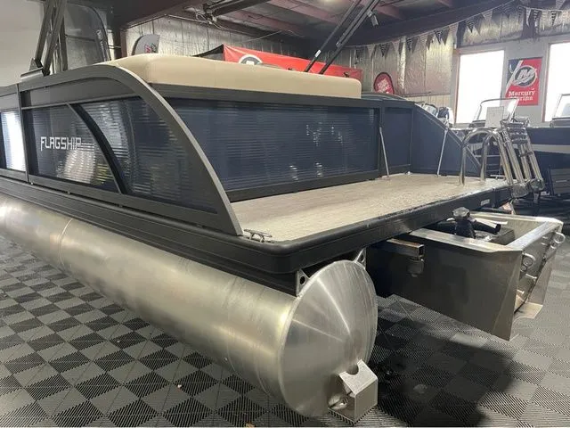 Slide: The Image of Flagship E20LS 2026 - 7