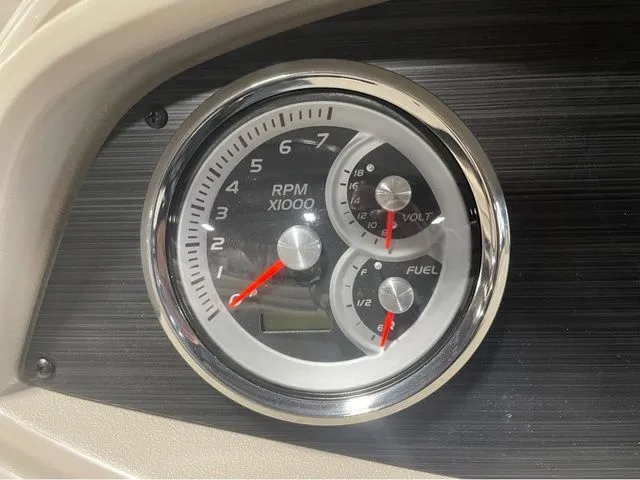 Slide: The Image of Flagship E20LS 2026 - 14