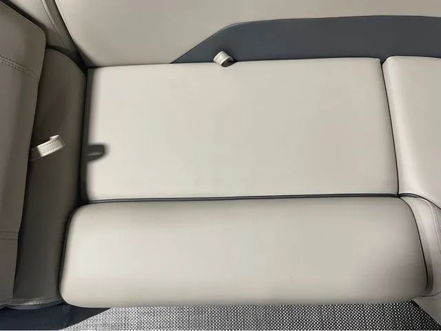 Slide: The Image of Flagship E20LS 2026 - 21