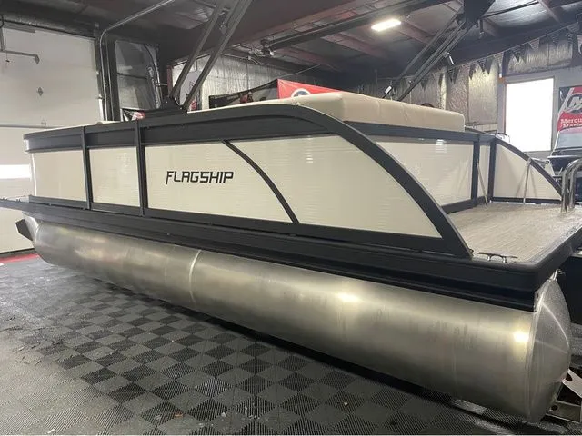 Slide: The Image of Flagship E20LS 2026 - 9