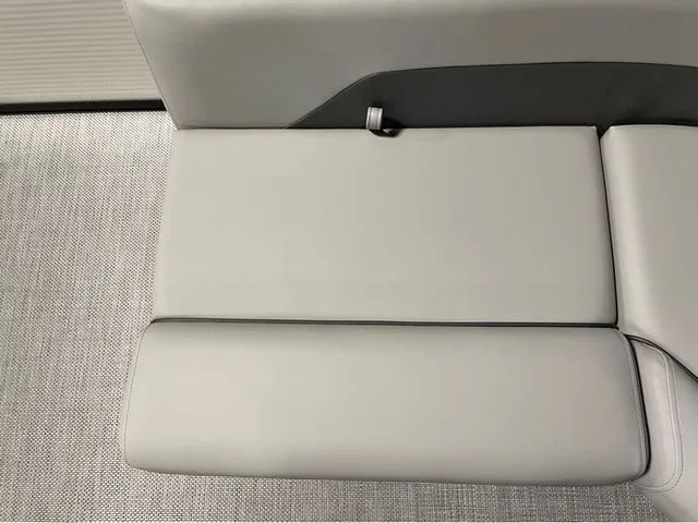 Slide: The Image of Flagship F20CU 2026 - 17