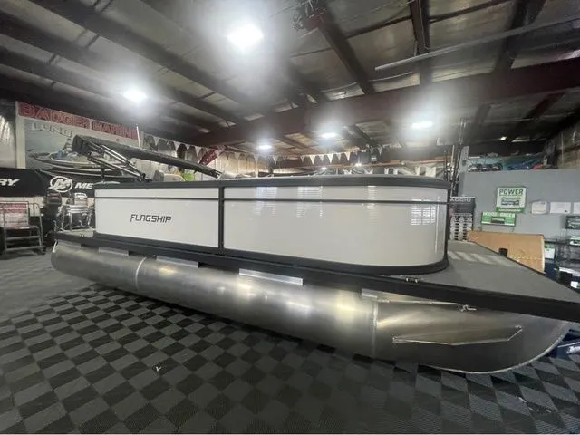 Slide: The Image of Flagship F20CU 2026 - 3