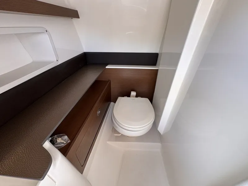 Slide: The Image of Sea Ray SDX 290 Outboard 2026 - 24