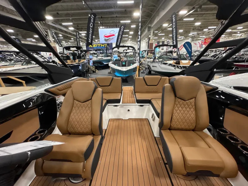 Slide: The Image of Yamaha 222SE 2026 - 24