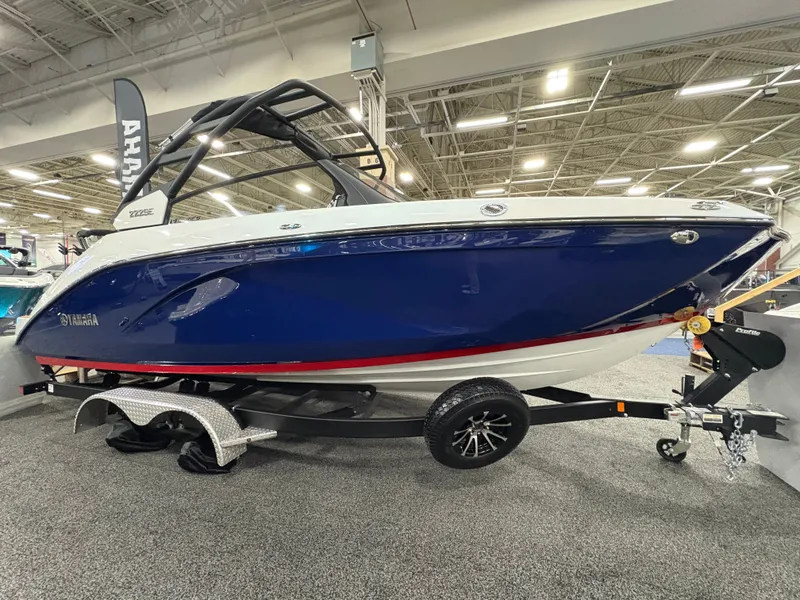 Slide: The Image of Yamaha 222SE 2026 - 6