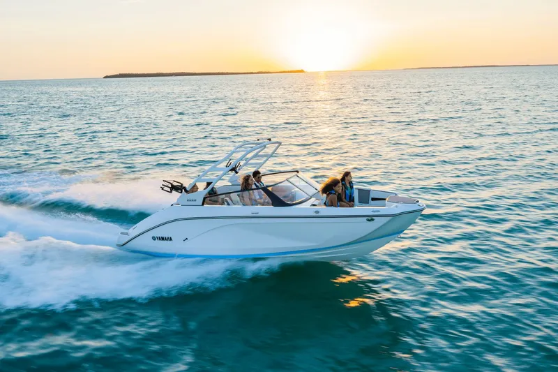 Slide: The Image of Yamaha 222S 2026 - 29